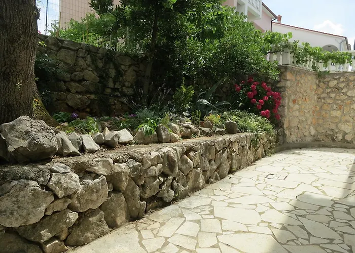 Apartment Dorami Malinska