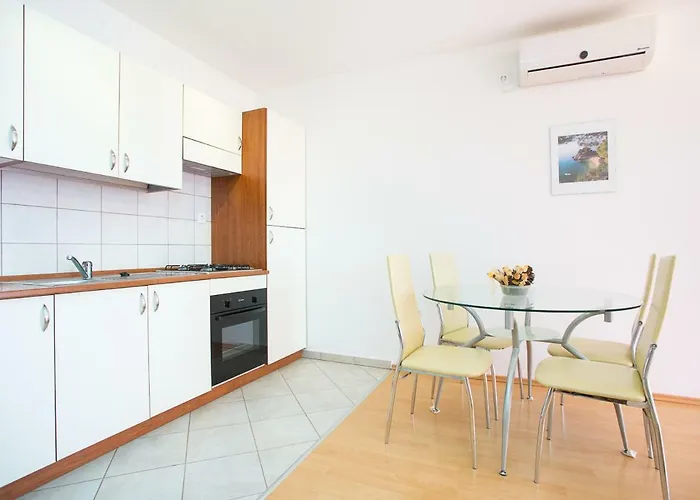 Adria Punat Apartments