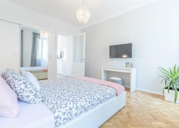 Apartment Alba Rijeka
