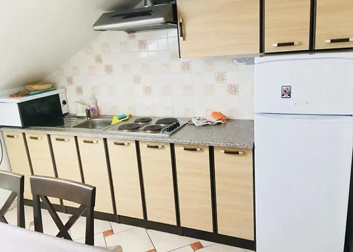 Apartmani Djura Selce