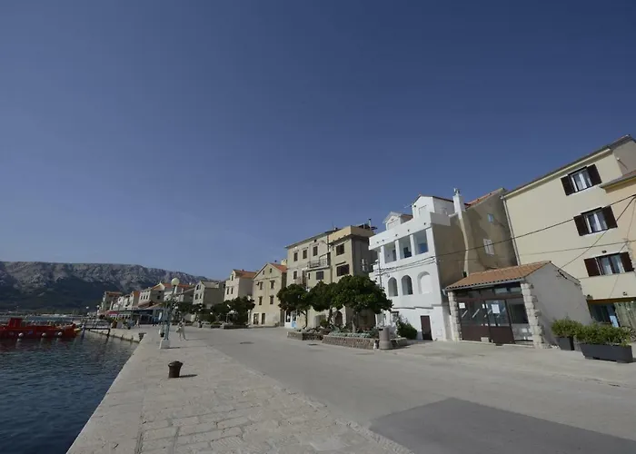 Apartments Riva Baška