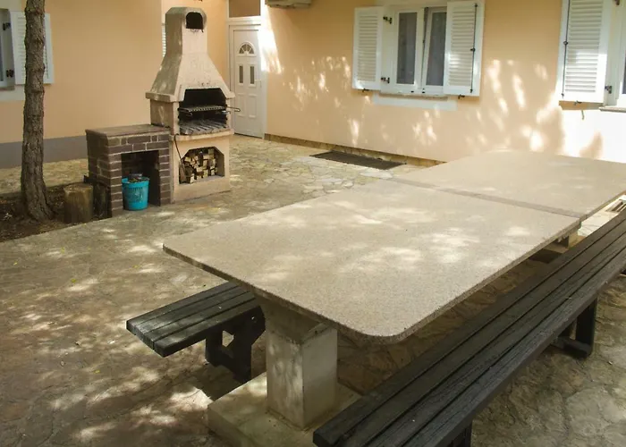 Apartmani Pucarin Punat