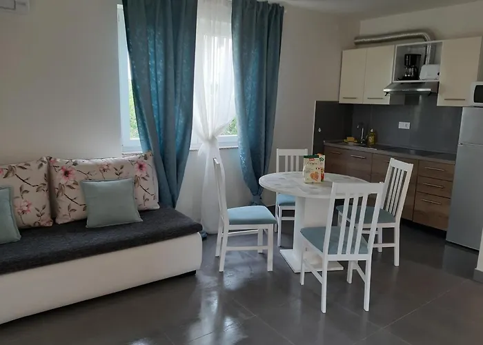 Apartments Leondori Krk Town che accetta animali