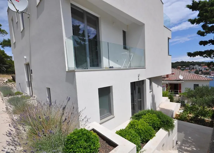 Design Apartments 3&4 Mali Lošinj