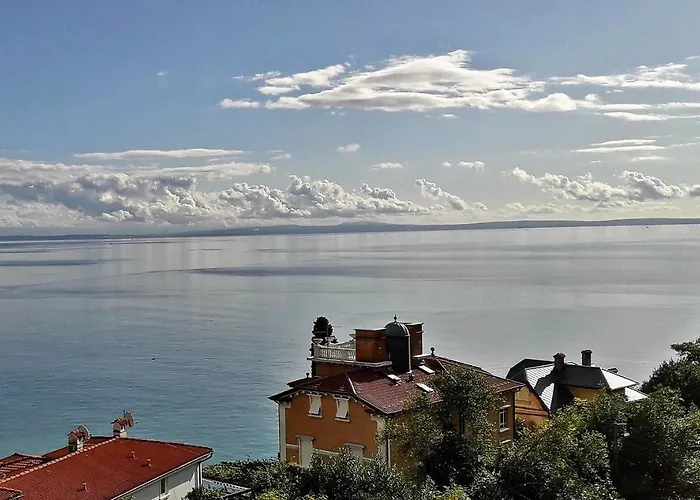 Pet friendly Apartments Diella & Gabriela Opatija